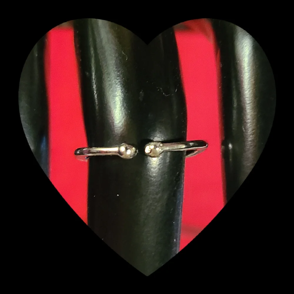 INFINITY KNOT ADJUSTABLE RING - Picture 2 of 2